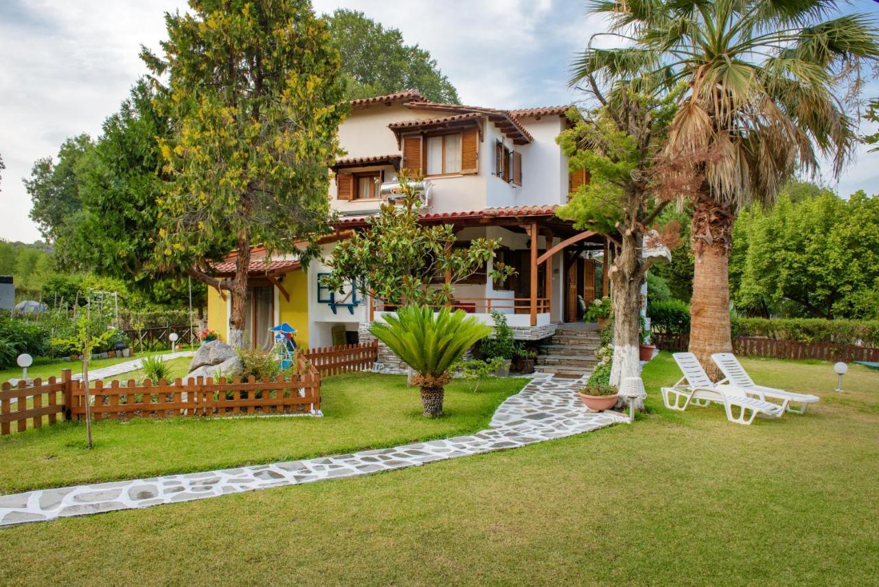 Villa Palmera Ierissós Exteriér fotografie